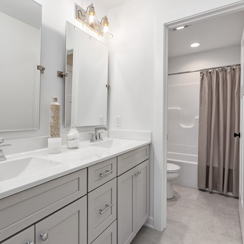 Stylish Bath Remodel in Crown Point, IN by Crown Flooring